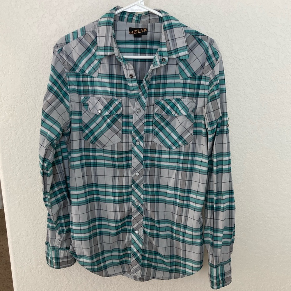 Helix Casual Green and Gray Snap Button Down Shirt